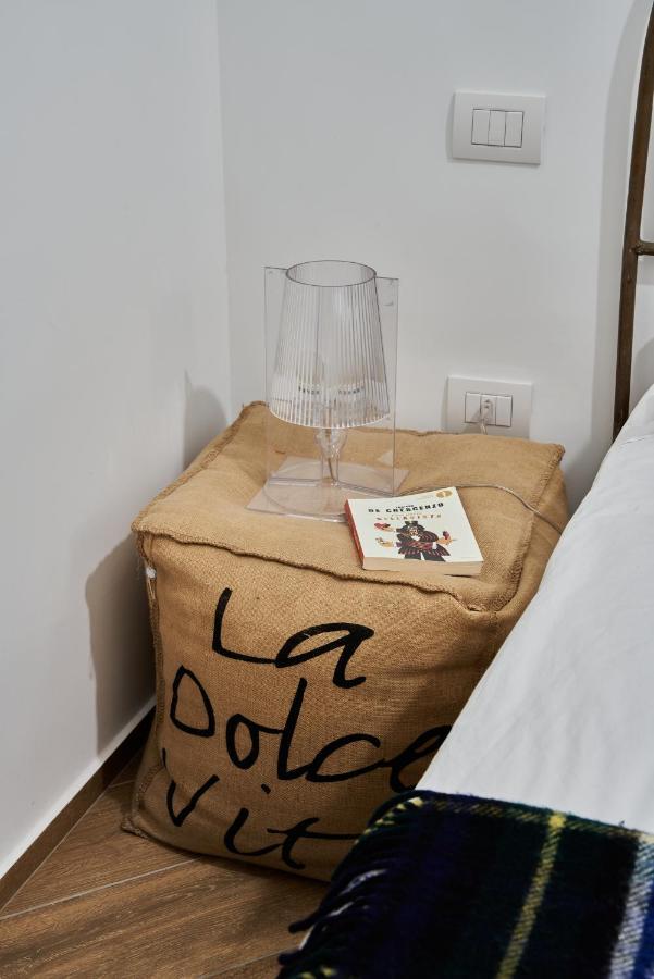 Palazzo Bevilacqua Napoli B&B מראה חיצוני תמונה
